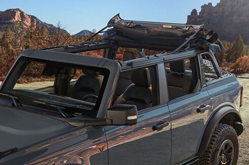 Descubre Accesorios Ford Bronco en PR, Toldo Retractil Suave, Tela Asargada